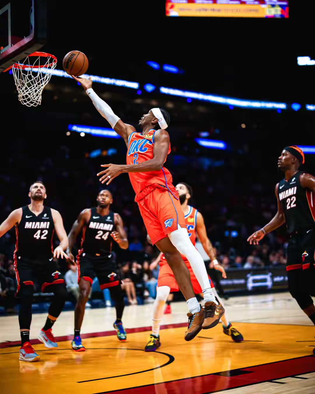 九游娱乐-巴特勒连续十场比赛得分超过连败，美国队挑战极限！的简单介绍